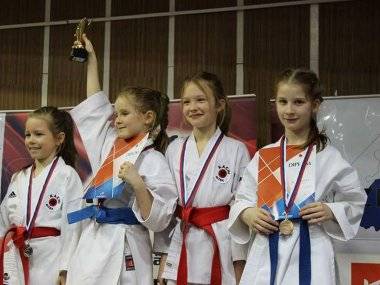 Skvelé výsledky šamorínskeho karate klubu Budokan Samaria v Trenčíne