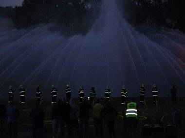 Fotoreportáž z nácviku hasičskej fontány
