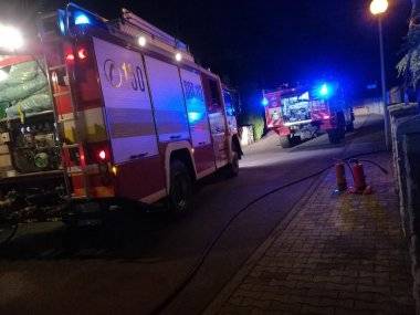 Šamorínski hasiči zachraňovali podpálené autá
