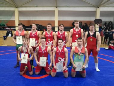 Tri medaile zo zápasníckych Majstrovstiev Slovenska juniorov