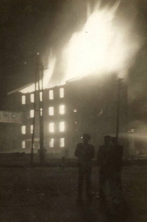 13. časť - 1947 - požiar budovy valcového mlyna (b)