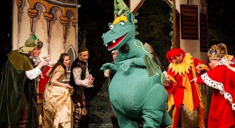 Jegyek a „SüSü a sárkány kalandjai„ előadásra még kaphatóak