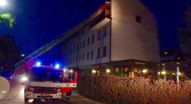 Požiar na balkóne 01 Požiar na balkóne 01