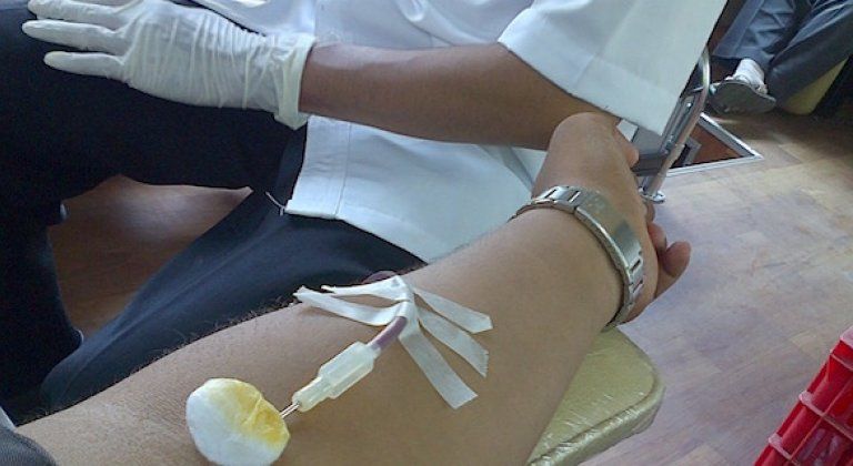 blood-donation-376952_1280 blood-donation-376952_1280