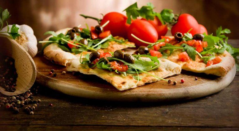 A Bella Italia Pizzéria étterem ebéd menüje: november 21-től 25-ig
