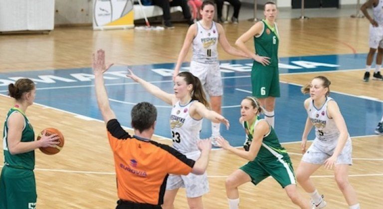 A somorjai kosarasok megszorongatták az esélyes pőstyénieket