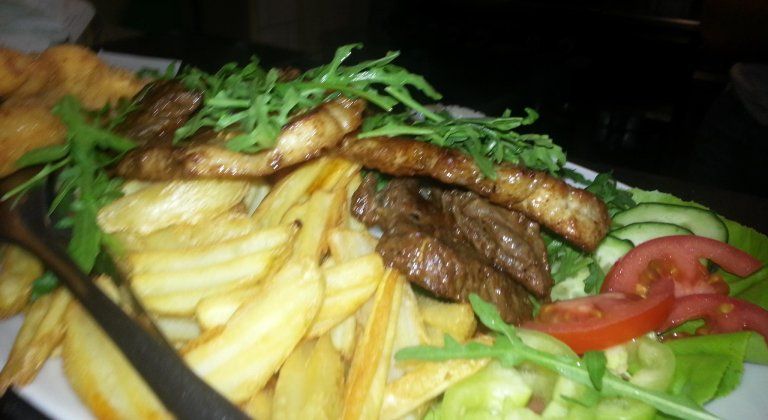 A SAFARI PUB & RESTAURANT étterem ebéd menüje: február 26-tól március 02-ig