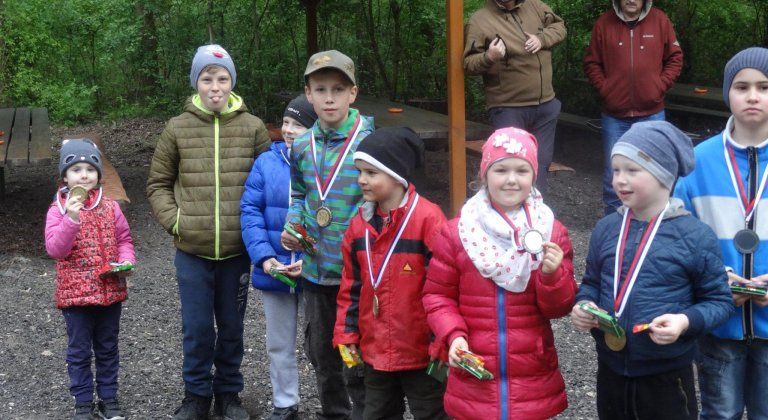 Agyaggalamb-lövészet Somorja város polgármesterének vándorserlegéért Agyaggalamb-lövészet Somorja város polgármesterének vándorserlegéért