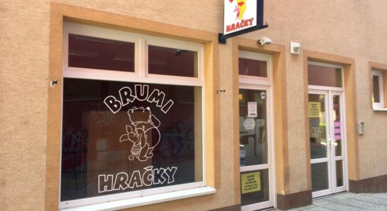 Na prenájom obchodný priestor v centre Šamorína Na prenájom obchodný priestor v centre Šamorína