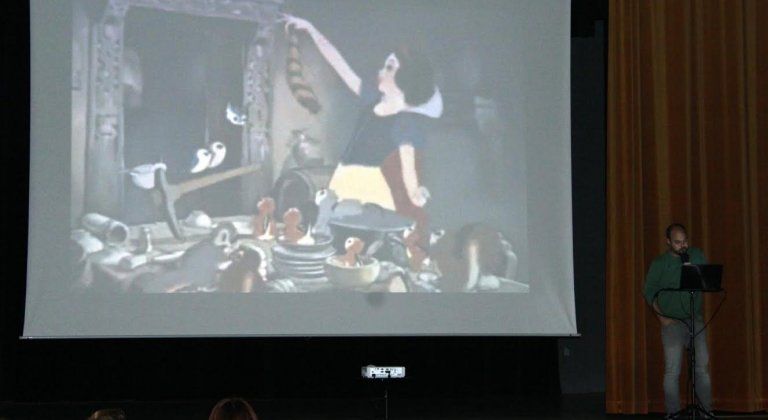 Médiá tak trochu inak... Médiá tak trochu inak...