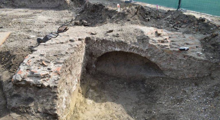 Túto vzácnu pamiatku našli archeológovia v Šamoríne Túto vzácnu pamiatku našli archeológovia v Šamoríne