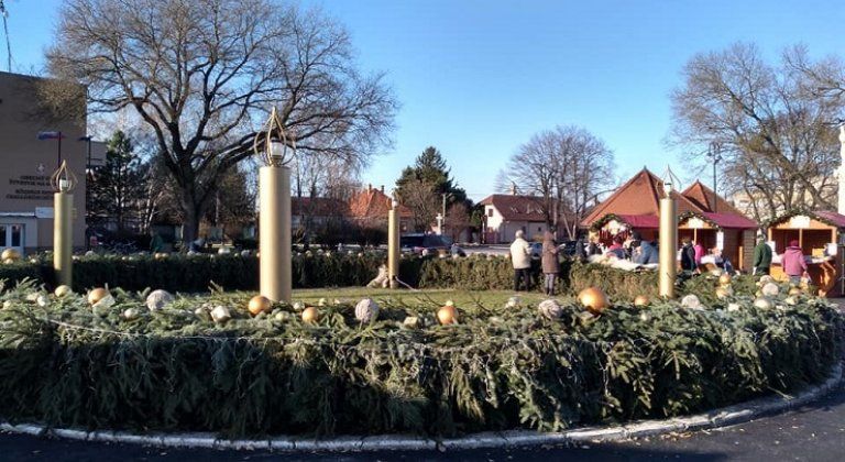 Ismét elkészült Szlovákia legnagyobb adventi koszorúja