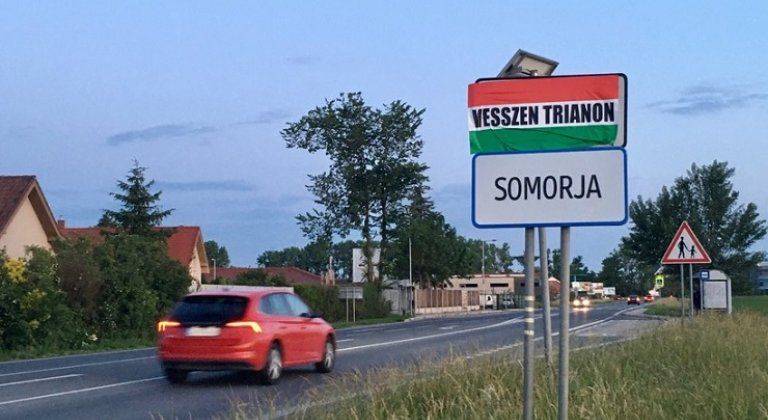 tabula trianon tabula trianon