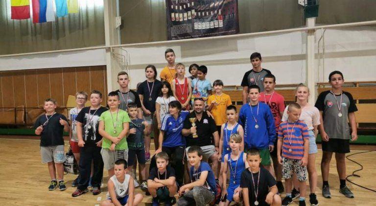 Gladiátor presvedčivo obhájil minuloročné prvenstvo Gladiátor presvedčivo obhájil minuloročné prvenstvo