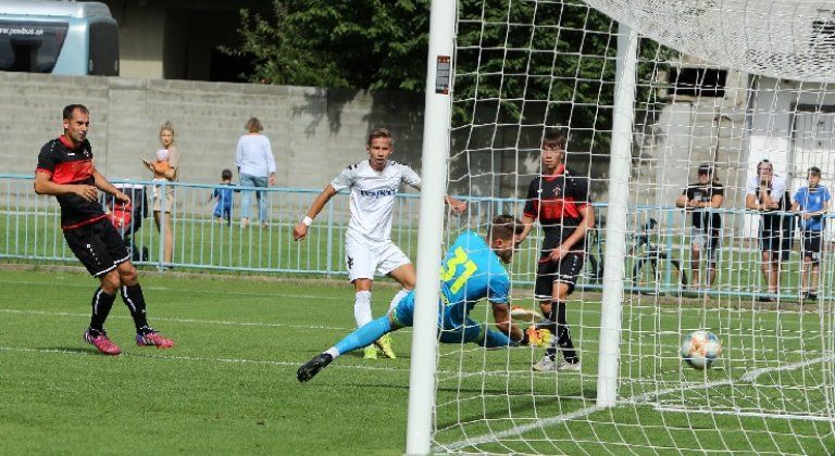 futbal puchov futbal puchov