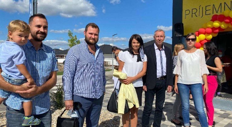 V Miloslavove otvorili nové Obchodné centrum V Miloslavove otvorili nové Obchodné centrum