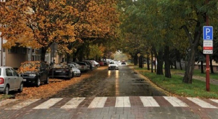 Szombaton ingyenes a parkolás, a városi rendőrséget csak a legszükségesebb esetben hívják