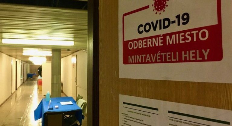 Már négy mobil mintavédelmi pont várja a lakosokat Somorján Már négy mobil mintavédelmi pont várja a lakosokat Somorján