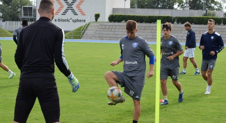 Méry Tomi elhagyja Somorját Méry Tomi elhagyja Somorját