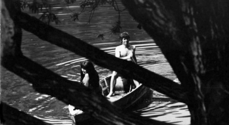 Čriepky z histórie mesta: Ochotnícke divadlá a filmári v Šamoríne 10. časť