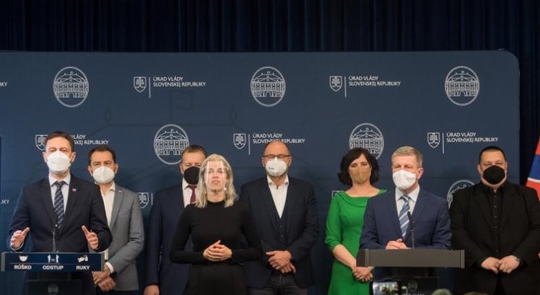 Hétfőtől nyithatnak a vendéglők teraszai és a fitnessek Hétfőtől nyithatnak a vendéglők teraszai és a fitnessek