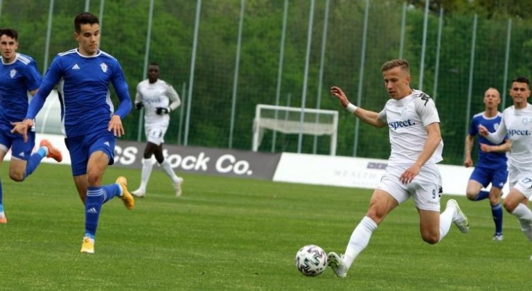 Sorozatban hatodszor győzött a Somorja, nyertek a komáromiak is Sorozatban hatodszor győzött a Somorja, nyertek a komáromiak is