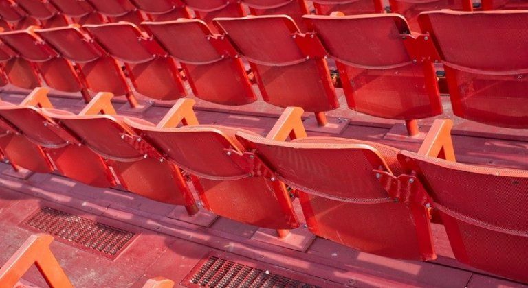 Aquaparkban és meccsen is szükség van negatív tesztre