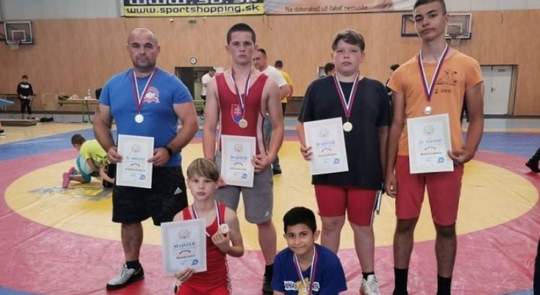 Traja majstri Slovenska medzi Gladiátormi Traja majstri Slovenska medzi Gladiátormi