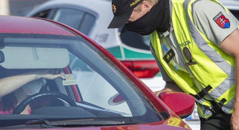 Újra minden változik a határon