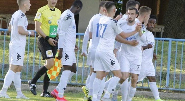 A Somorja féltucat gólt rúgott a Slovan B csapatának