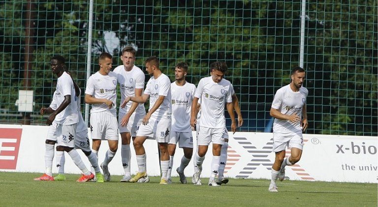 Gólové hody proti juniorke Slovana Gólové hody proti juniorke Slovana