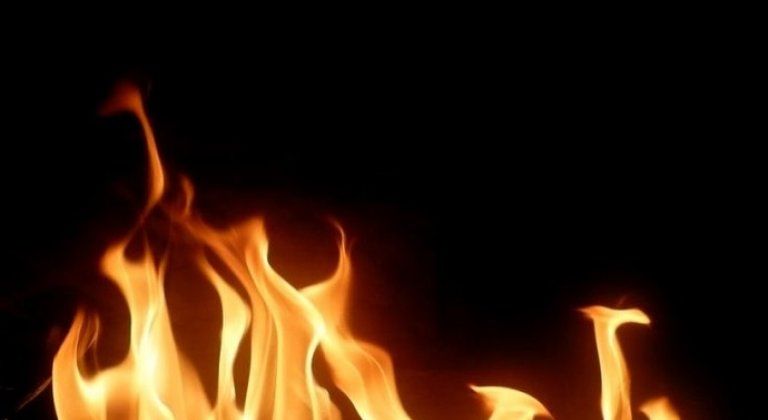 Kigyulladt egy családi ház nyári konyhája Somorján