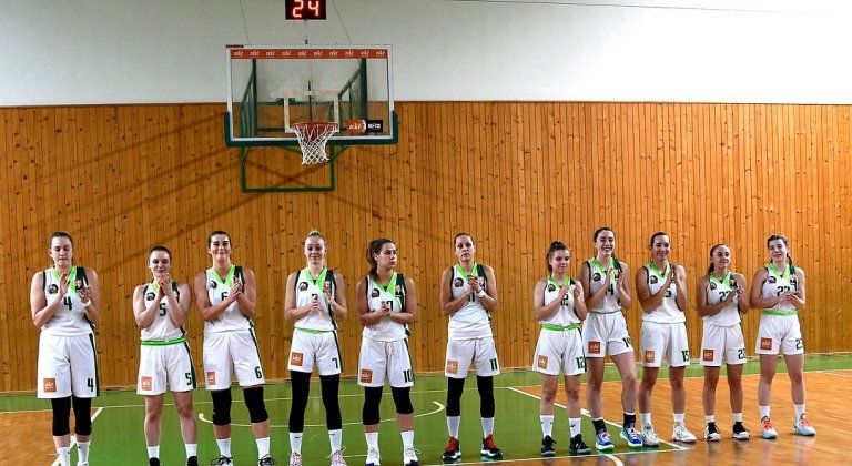 Basketbalistky neudržali slušný náskok Basketbalistky neudržali slušný náskok