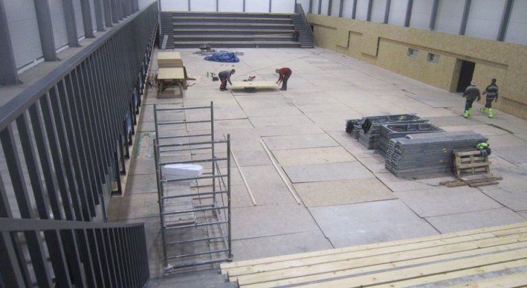 Obce a mestá môžu získať dotáciu na multifunkčné športové haly Obce a mestá môžu získať dotáciu na multifunkčné športové haly