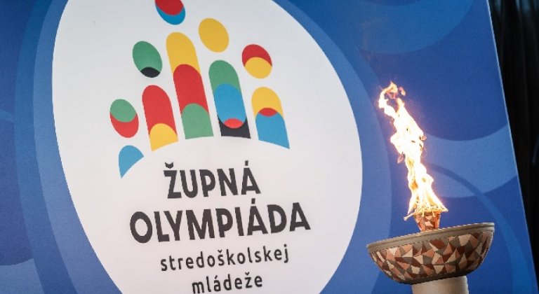 Volejbalisti Gymnázia M. R. Štefánika vyhrali Župnú olympiádu