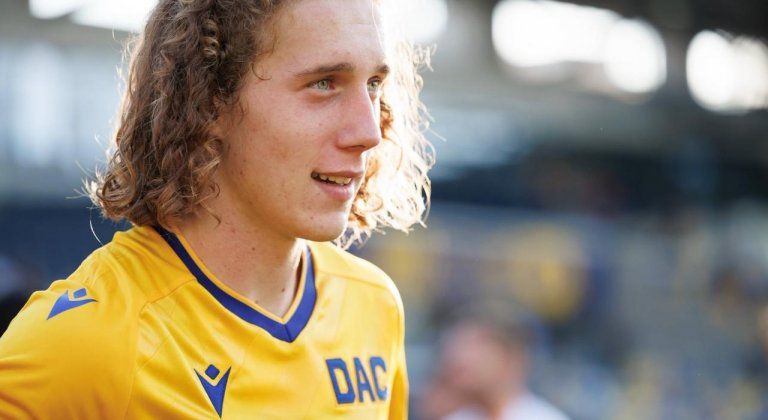 Odchovanec ŠTK Martin Jenčuš prvýkrát nastúpil v základnej zostave DAC