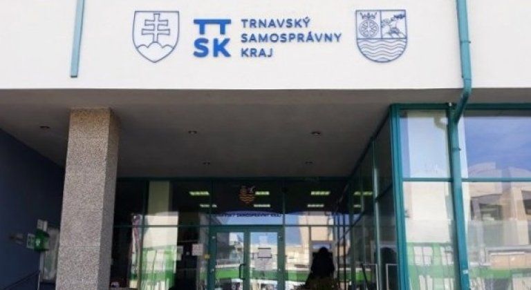 Trnavská župa má nové vedenie: Viskupič obhájil funkciu, okres Dunajská Streda získal deväť mandátov Trnavská župa má nové vedenie: Viskupič obhájil funkciu, okres Dunajská Streda získal deväť mandátov