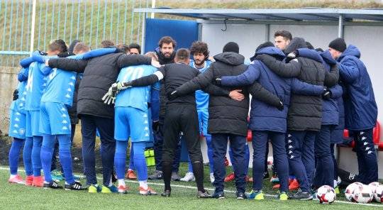 Elmaradt a bajnoki nyitány!