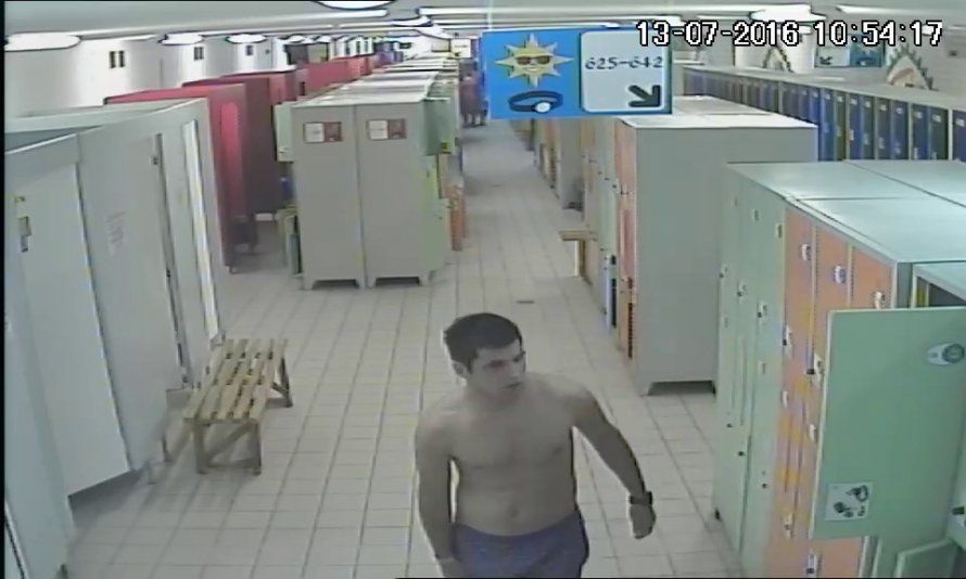 Vykrádal skrinky na kúpalisku, pomôžte ho polícii nájsť Vykrádal skrinky na kúpalisku, pomôžte ho polícii nájsť