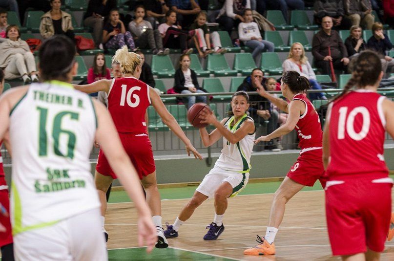 Kosaras lányaink győzelme!