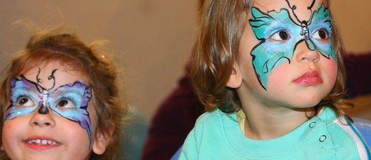 Meghívó gyermek álarcosbálra Meghívó gyermek álarcosbálra