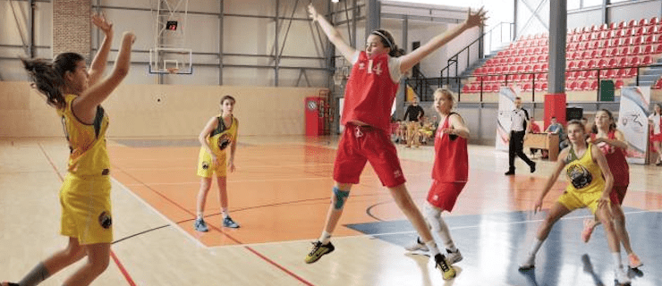 A somorjai Madách Imre Magyar Tannyelvű Gimnázium kosaras lányainak nagy sikere!