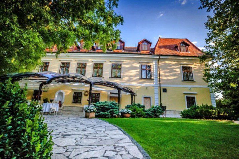 castel_pension_restaurant_1456311678_mierovo_2