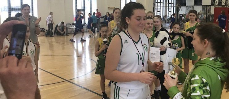 ALL STAR PLAYER - LAURA