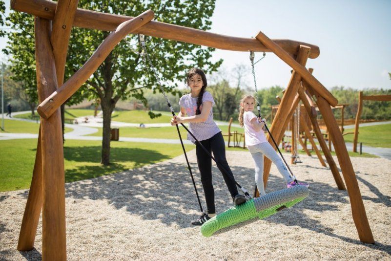 advetureland advetureland