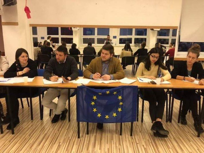 FB_IMG_1544180242247