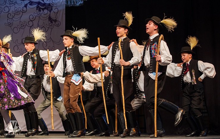DFS Nagy Csali získal zlaté pásmo a postup na prestížny folklórny festival!