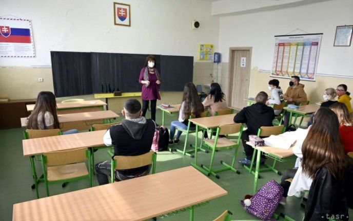 V Šamoríne vznikne nová základná škola s vyučovacím jazykom v slovenským aj napriek nesúhlasu mestského zastupiteľstva