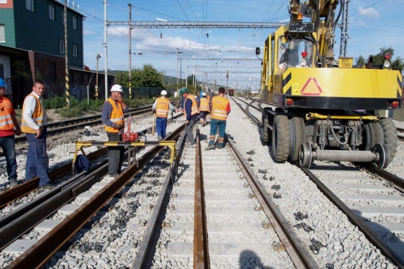 V nedeľu bude výluka na železničnej trati medzi Kvetoslavovom a Novými Košariskami 