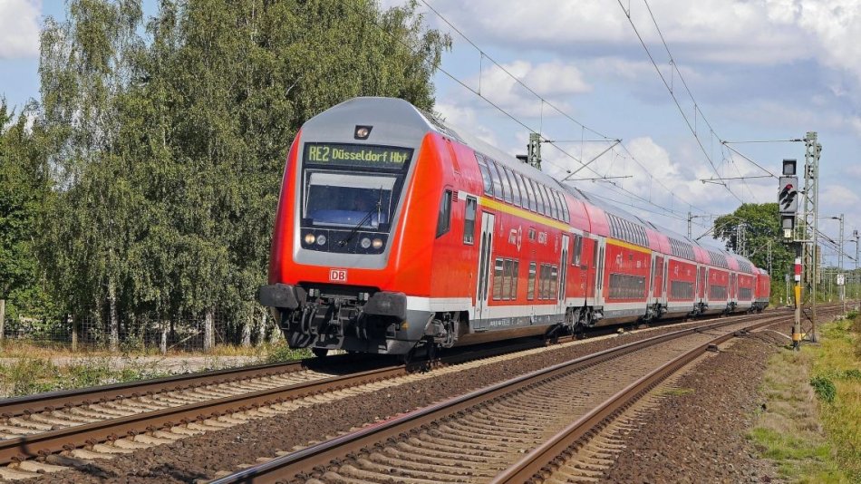 Výluka vlakov Kvetoslavov – Nové Košariská